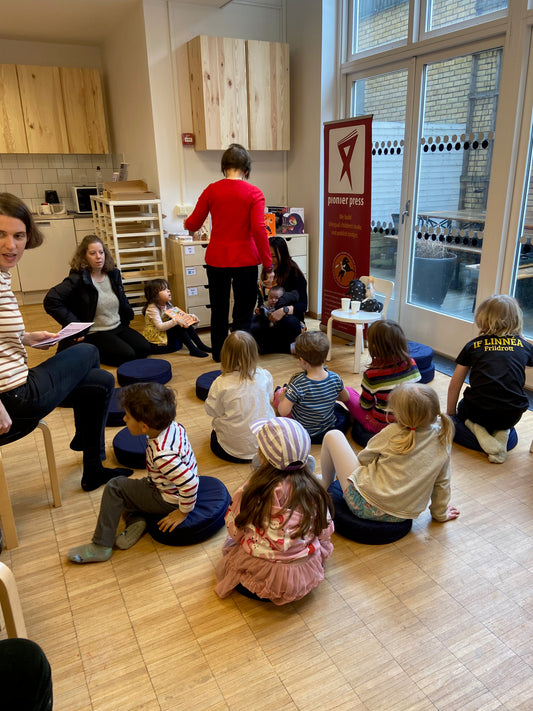 Book Release: »Professor Eremitus nya vän« at the International Library!